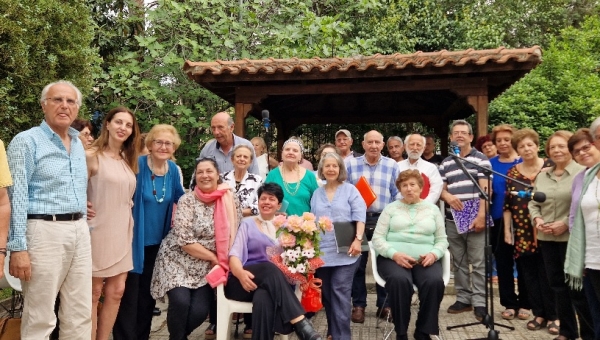 Μουσικό Απόγευμα στον Κήπο μας💐🌺